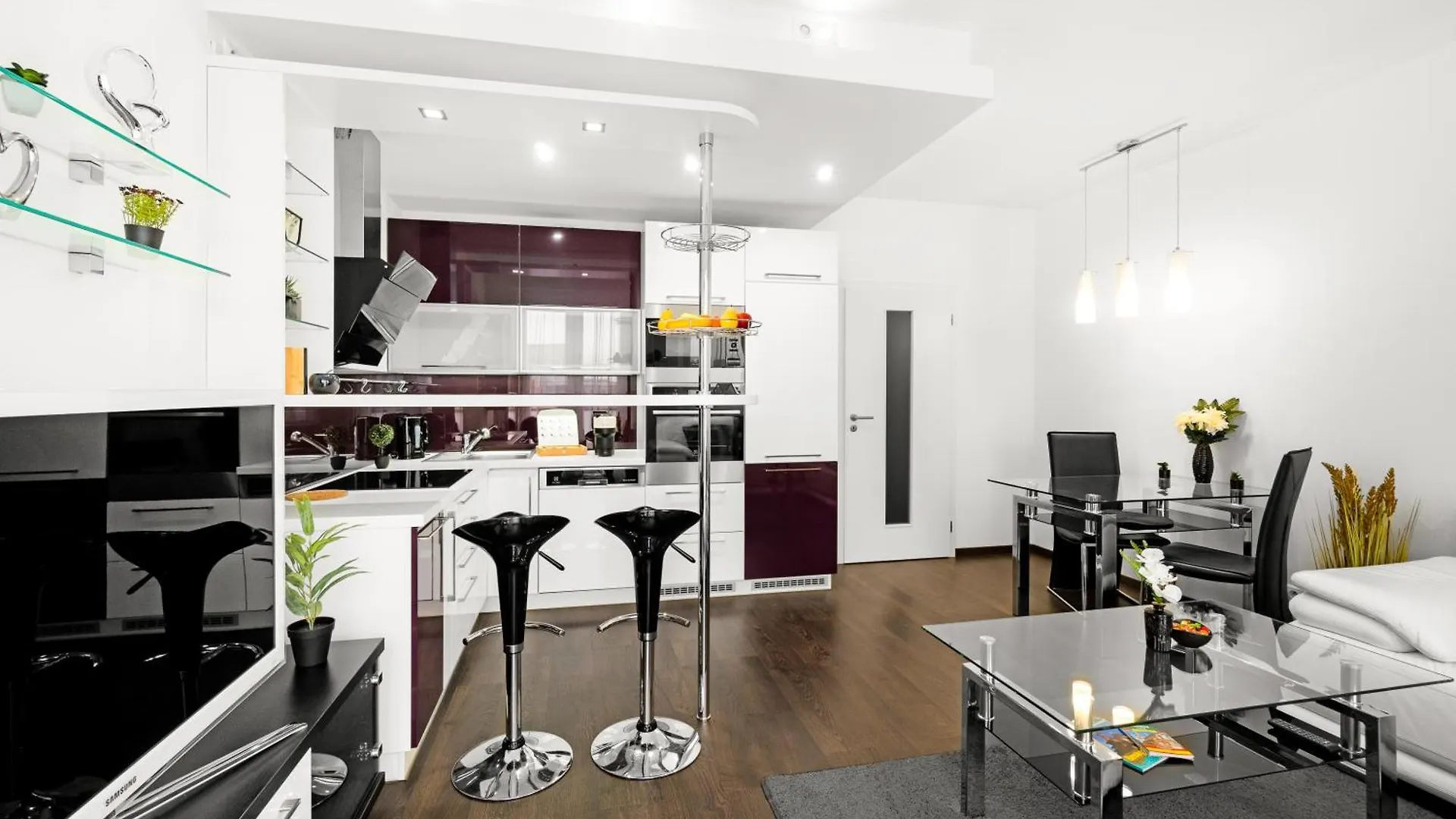 Bnb New Beautiful Apartment In The Center Of Ostrava With Option Garage Parking