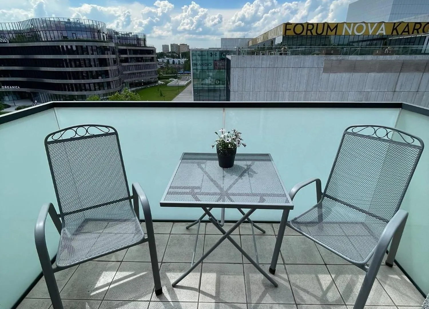 Bnb New Beautiful Apartment In The Center Of Ostrava With Option Garage Parking Czechy